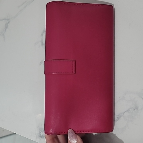 Authentic YSL classic Y wallet - Picture 4 of 12